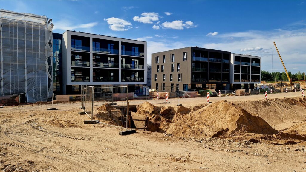 Vyšnios 1 etapas (Karaliaučiaus g. 25, 27) - Multi apartment - construction photos