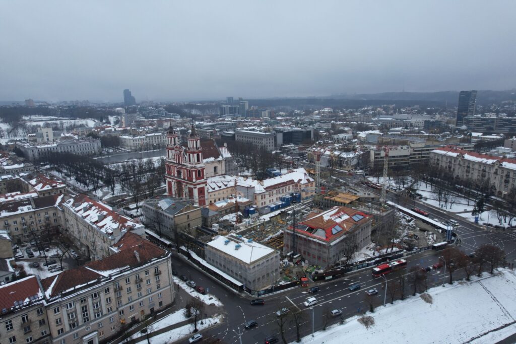 Vasario 16-osios (Vasario 16-osios g. 1) - Hotel, Office center, Primary and secondary education - construction photos