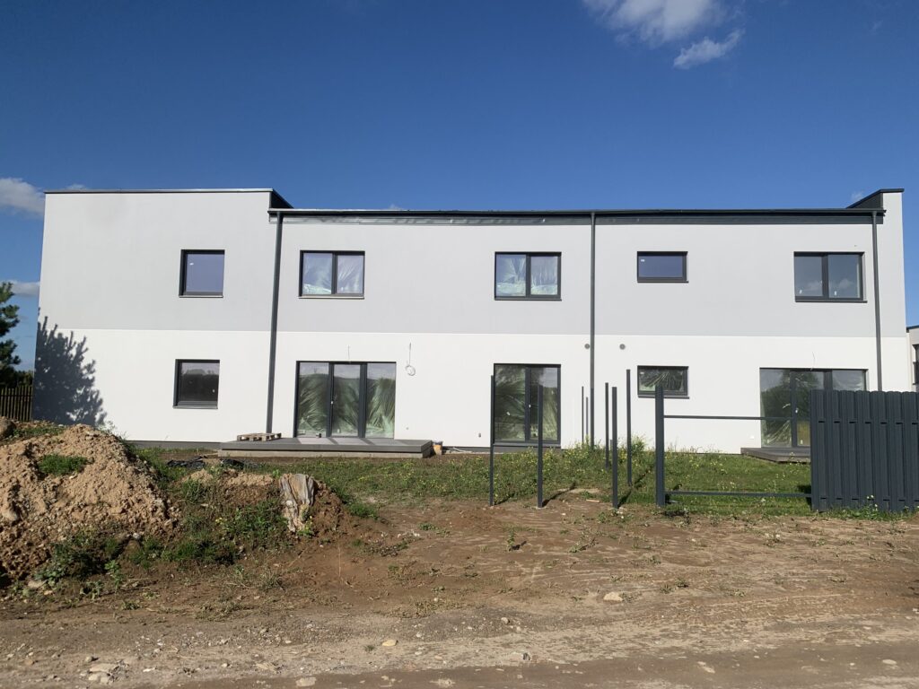 Gulbinų namai (Molėtų pl. 165) - Row housing - construction photos