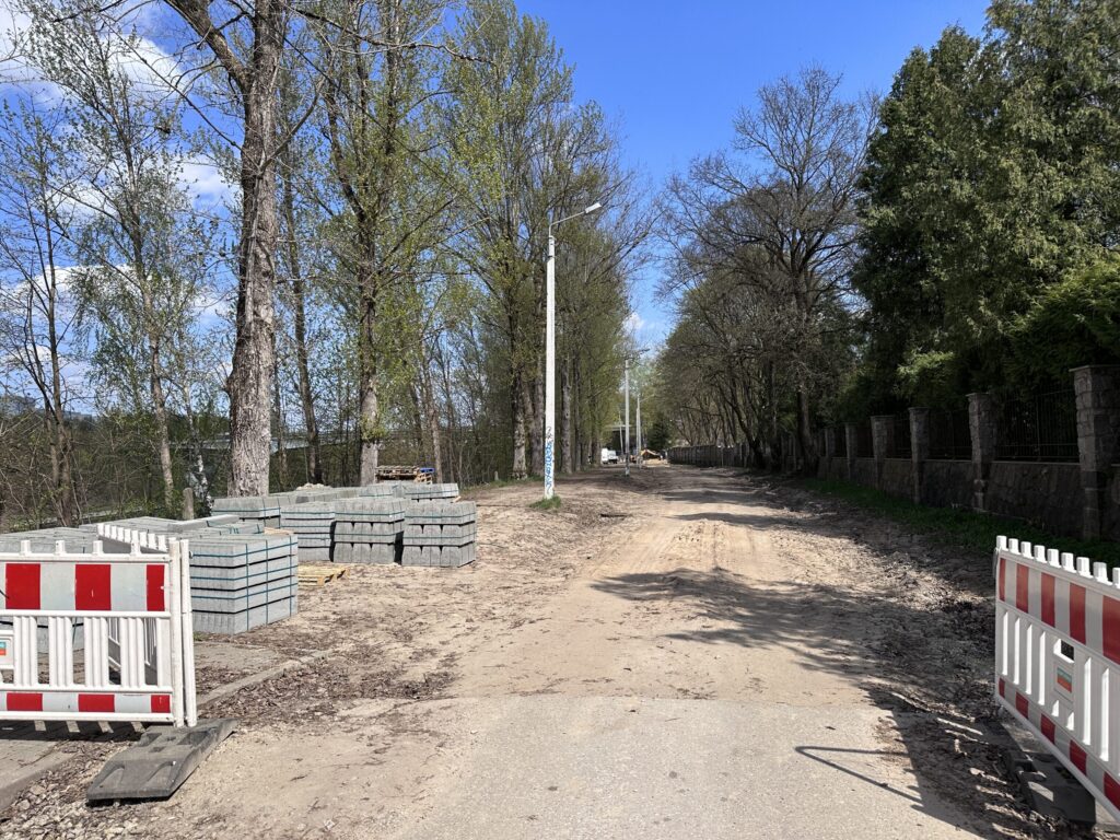 Neries kairiosios krantinės 1 etapas (B atkarpa) (Sluškų g., P. Vileišio g.) - Jalgrattatee, Promenaad - ehituse fotod