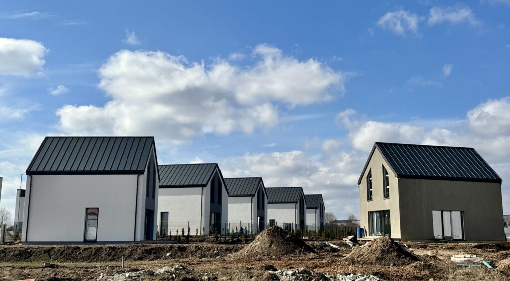 Paluknio kotedžai (Paluknio g. 28, 30, 32, 34, 36, 46, 48, 50, 52, 54) - Row housing - construction photos