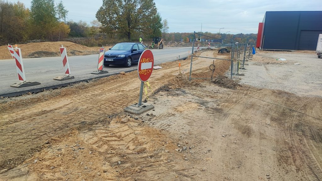 Helsinkio g. nuo viaduko iki Talino g (Helsinkio g.) - Tänav - ehituse fotod