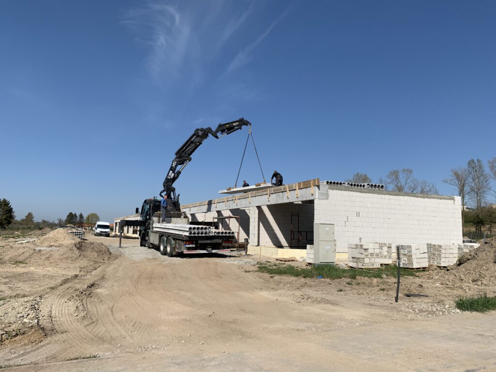 Medeinos g. namai (Medeinos g. 1) - Sublokuoti namai - statybų nuotraukos