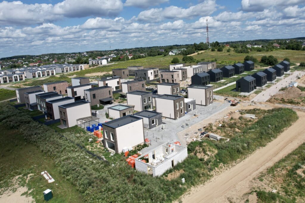 Hetitų g. namai (Hetitų g. 1, 2, 3, 4, 5, 6, 7, 8, 9, 10, 11, 12, 14, 16, 22, 24, 26, 28, 32, 33, 34, 35, 36, 37, 39, 41, 43, 47, 49) - Private house community - construction photos