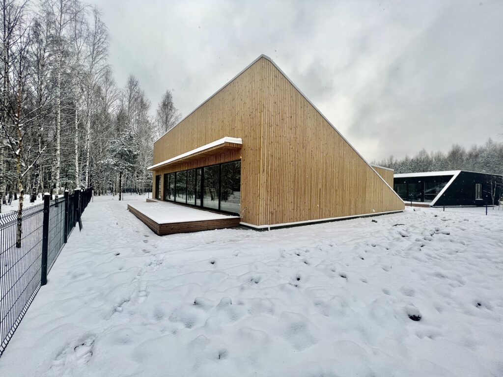 Live in wood (Šumsko g. 312, 314, 316, 318) - Private house community - construction photos