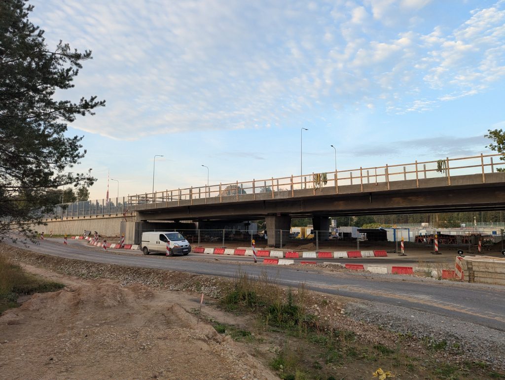 Dienvidu tilta IV kārta I posms (Jāņa Čakstes gatve) - Bike path, Pedestrian path, Road - construction photos