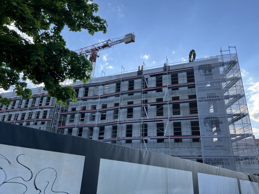 Vasario 16-osios (Vasario 16-osios g. 1) - Hotel, Office center, Primary and secondary education - construction photos
