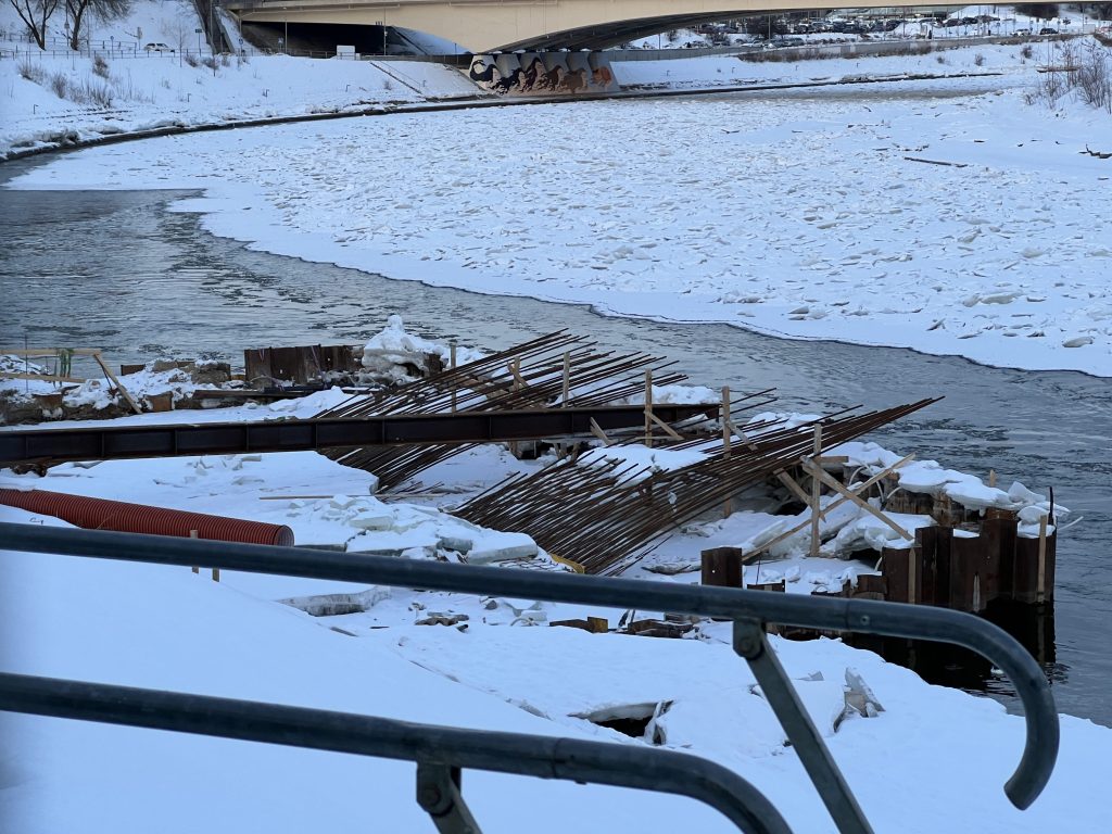 Pėsčiųjų tiltas per Nerį (Alberto tiltas) (Upės g.) - Dviračių takas, Tiltas - statybų nuotraukos