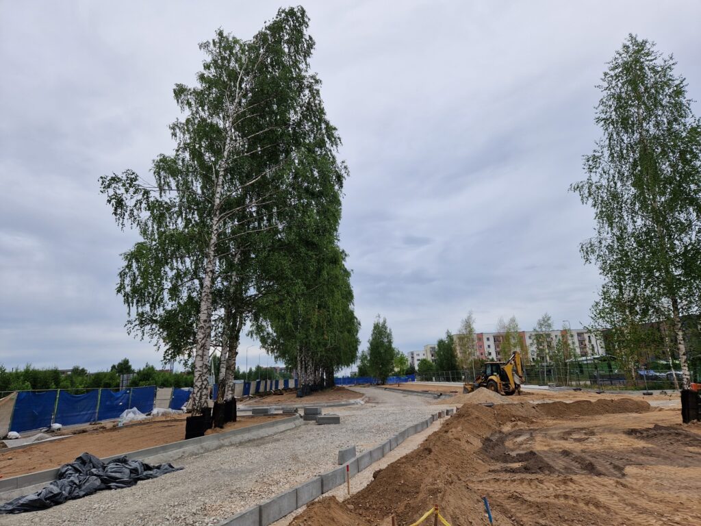 Pilaitės pr. ir Elbingo g. sankryža (Pilaitės pr.) - Jalgrattatee, Tänav - ehituse fotod