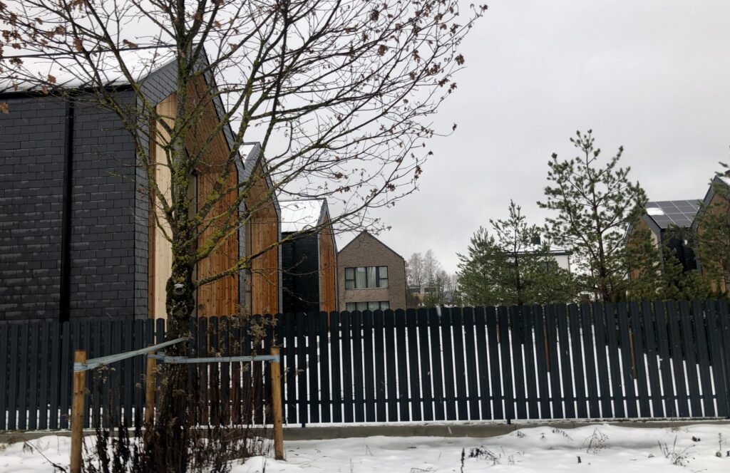 Pušų panorama 1 etapas (Kazio Bizausko g. 53, 55, Stasio Šilingo g. 92, 94, 96, 98, 100, 102) - Row housing - construction photos