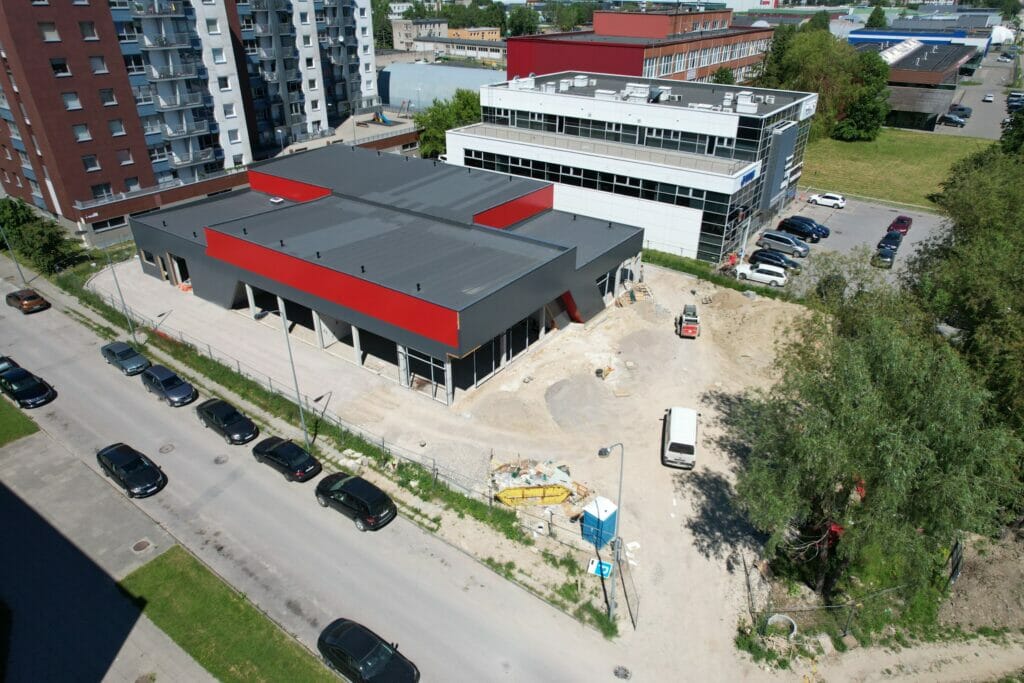 Baltijos pr. 12 (Baltijos pr. 12) - Tirdzniecības centrs - būvdarbu attēli