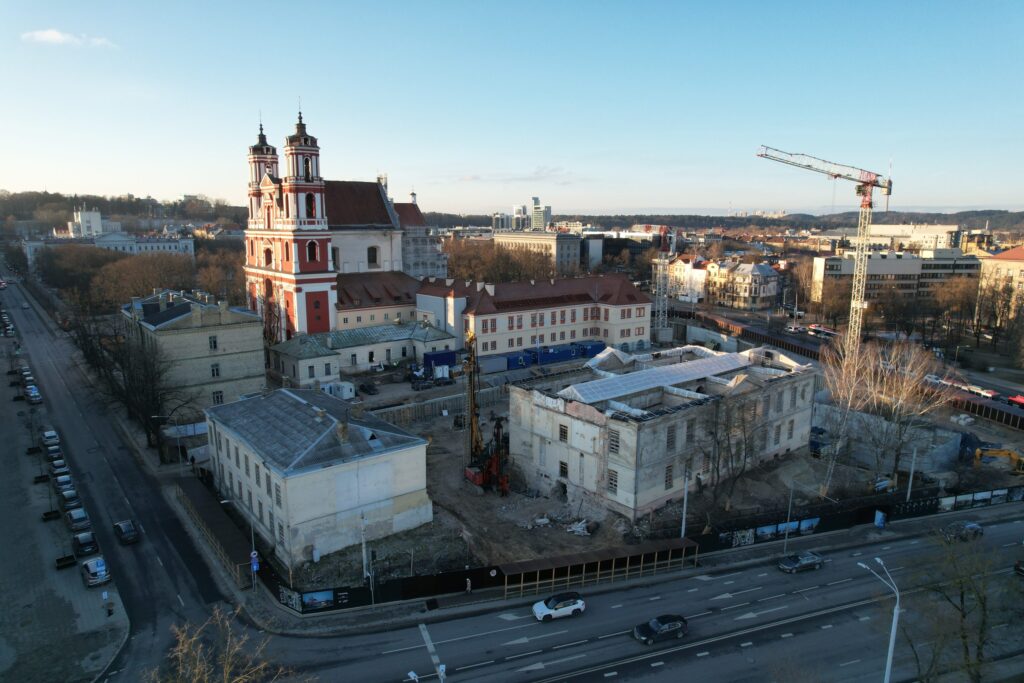 Vasario 16-osios (Vasario 16-osios g. 1) - Hotel, Office center, Primary and secondary education - construction photos