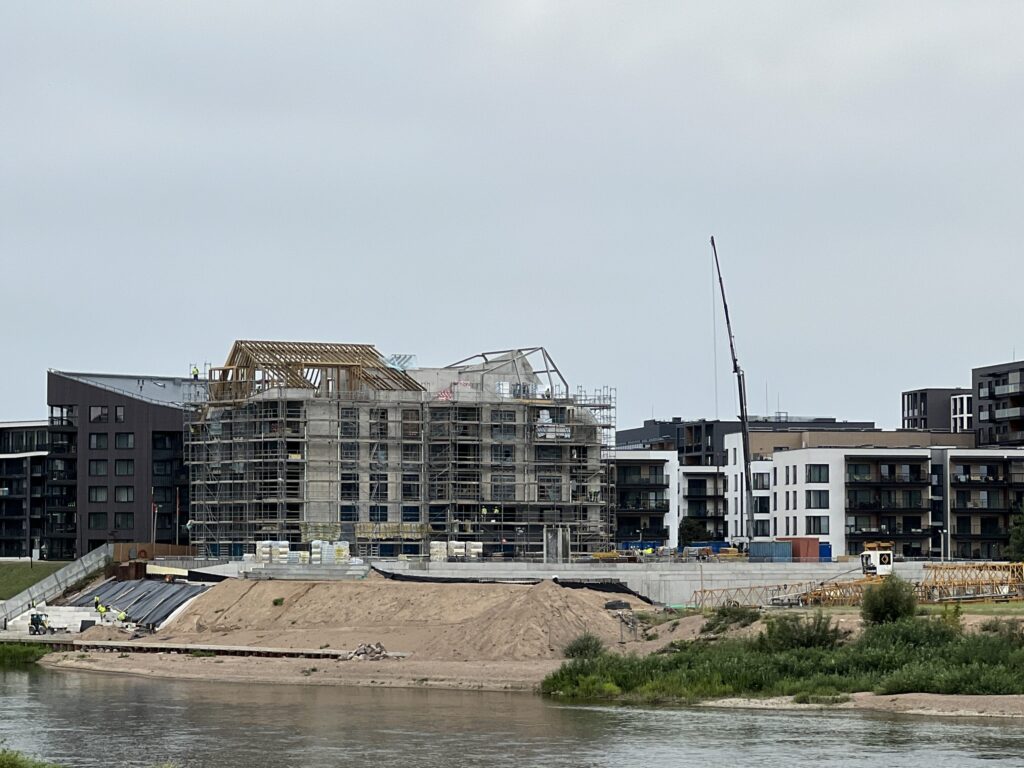 Piliamiestis 10 etapas (Brastos g. 28A) - Daudzdzīvokļu nams - būvdarbu attēli