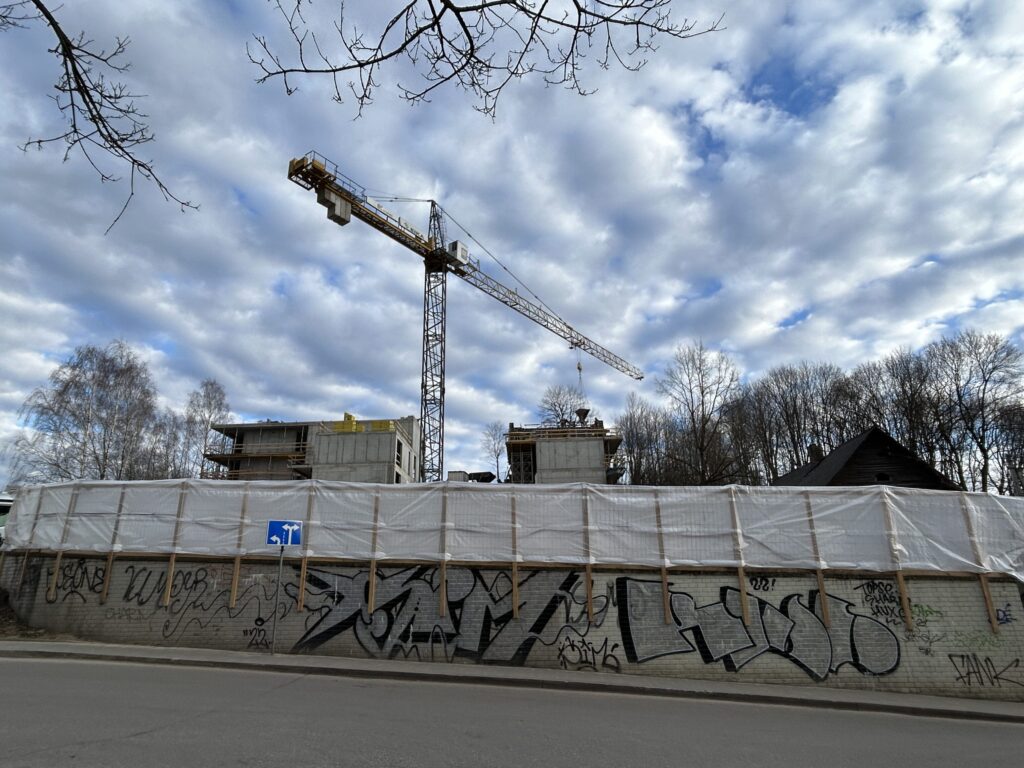 Užupio personos (Filaretų g. 25) - Multi apartment - construction photos