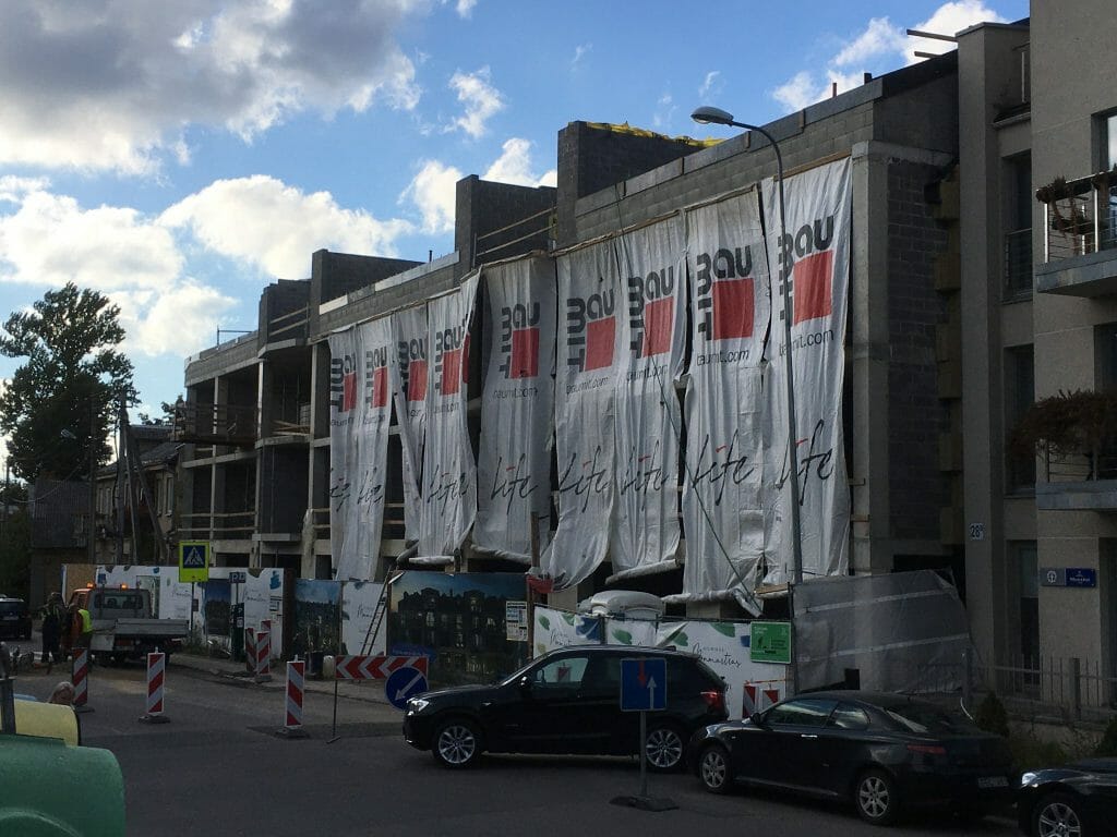 Vilniaus monmartras (Polocko g. 26) - Daudzdzīvokļu nams - būvdarbu attēli