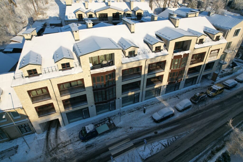 Vilniaus monmartras (Polocko g. 26) - Daudzdzīvokļu nams - būvdarbu attēli