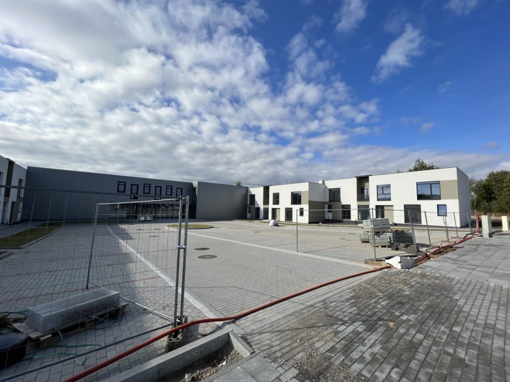 Pilaitės namai (Tilžės g. 47, 53, 55, 57, 59, 60, 61, 63, 65, 67, Gumbinės g. 8, 12, 14, Virbalio g. 4, Tolminkiemio g. 50) - Rindu mājas - būvdarbu attēli