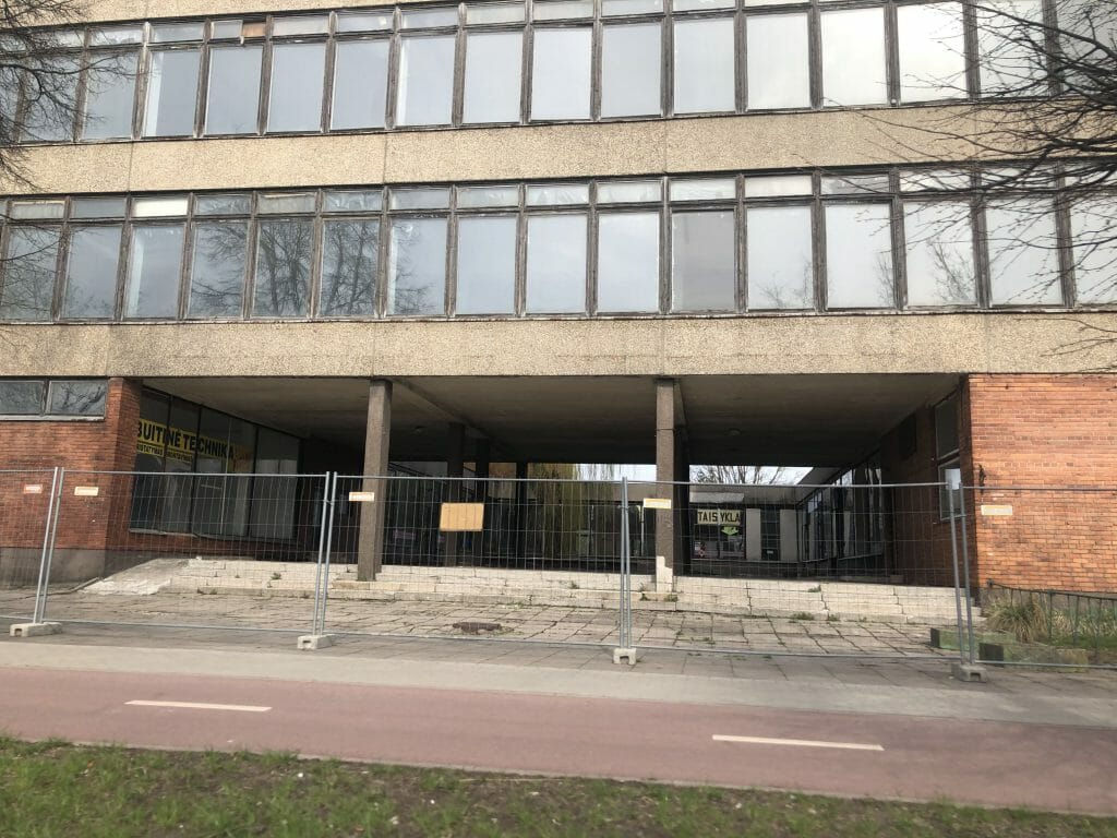 Savanorių pr. 225 (Savanorių pr. 225) - Health center - construction photos