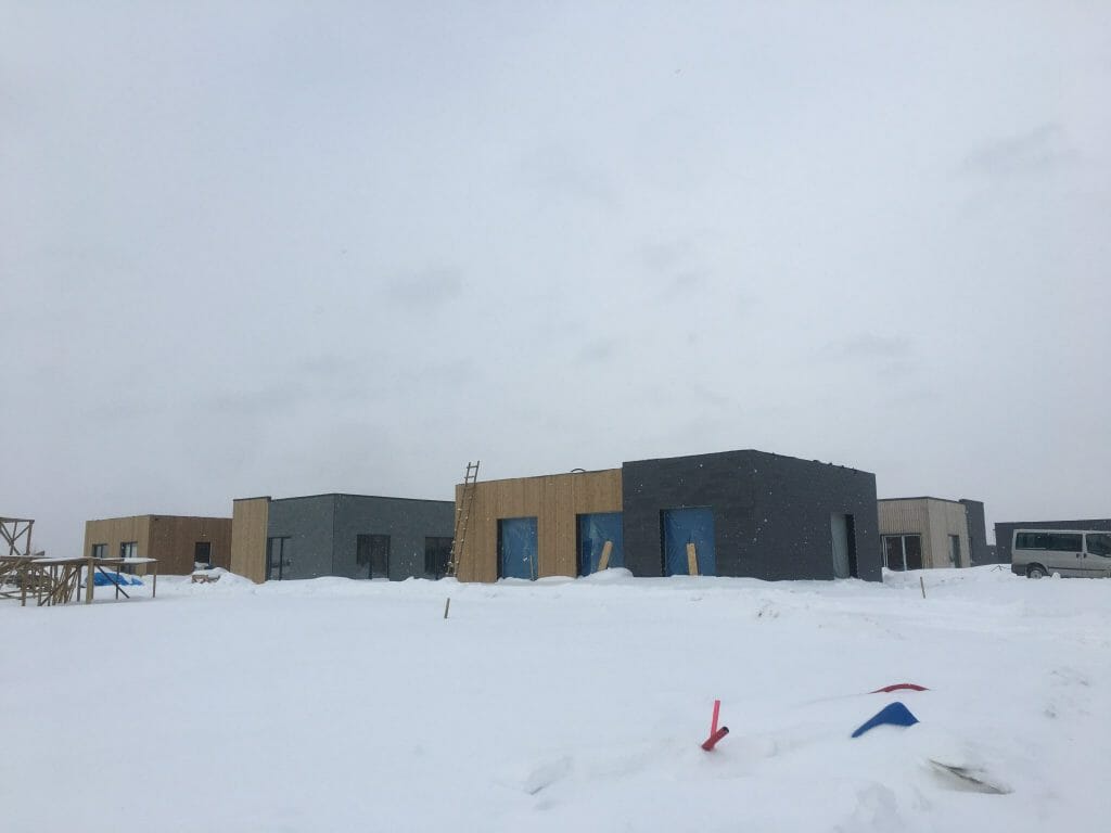 Baltai (Zubiškių g. 77, 79, 81, 83, 85, 87, 89, 91, 93, 95, 97, 99, 101, 103, 111, 113, 119, 121, 127, 129, 135, 163, 165, 167, 169) - Row housing - construction photos