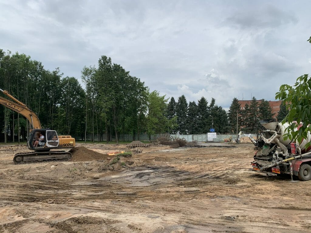 Parkingas Sukilėlių pr. 19B (Sukilėlių pr. 19B) - Parkimishoone - ehituse fotod