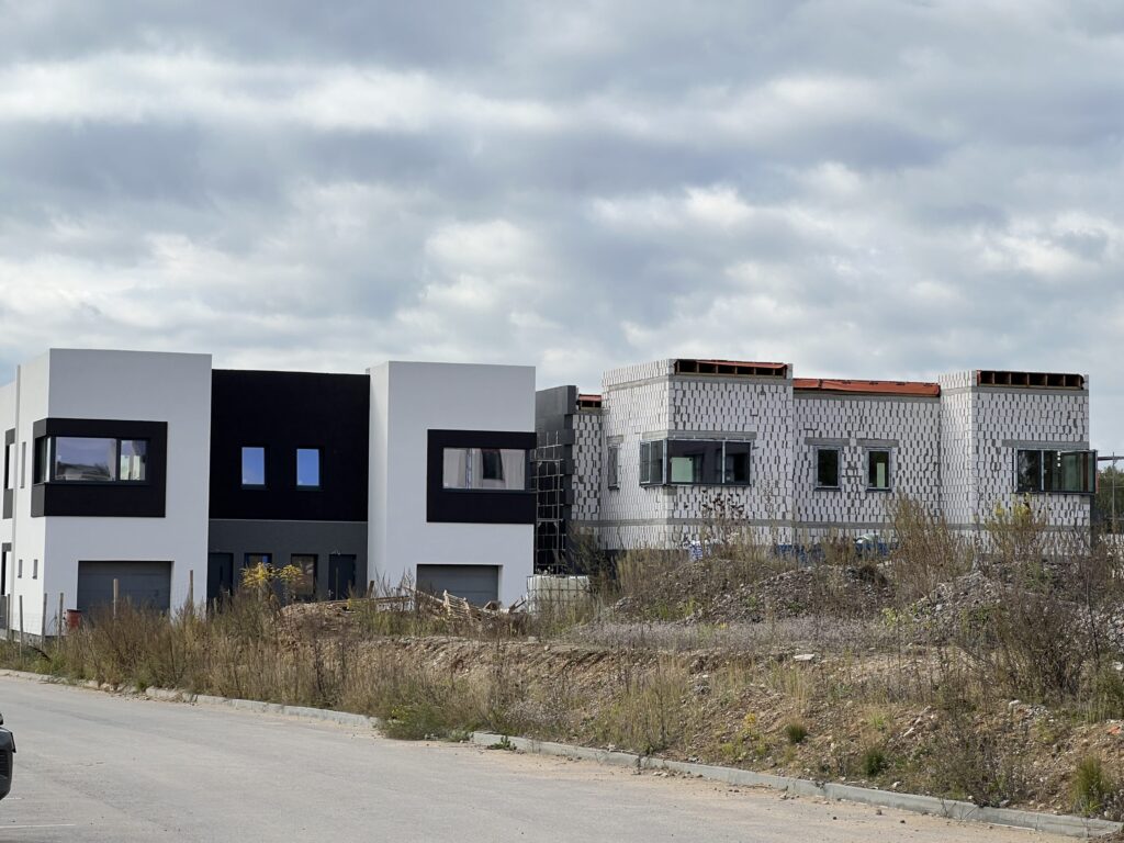 J. Bretkūno g. 34, 36, 38, 40, 42 (J. Bretkūno g. 34, 36, 38, 40, 42) - Row housing - construction photos