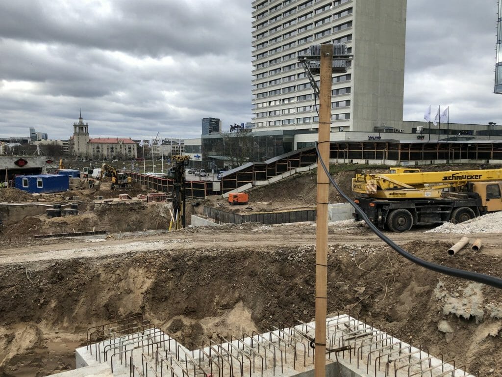 Artery (Konstitucijos pr. 18B) - Biroju centrs - būvdarbu attēli
