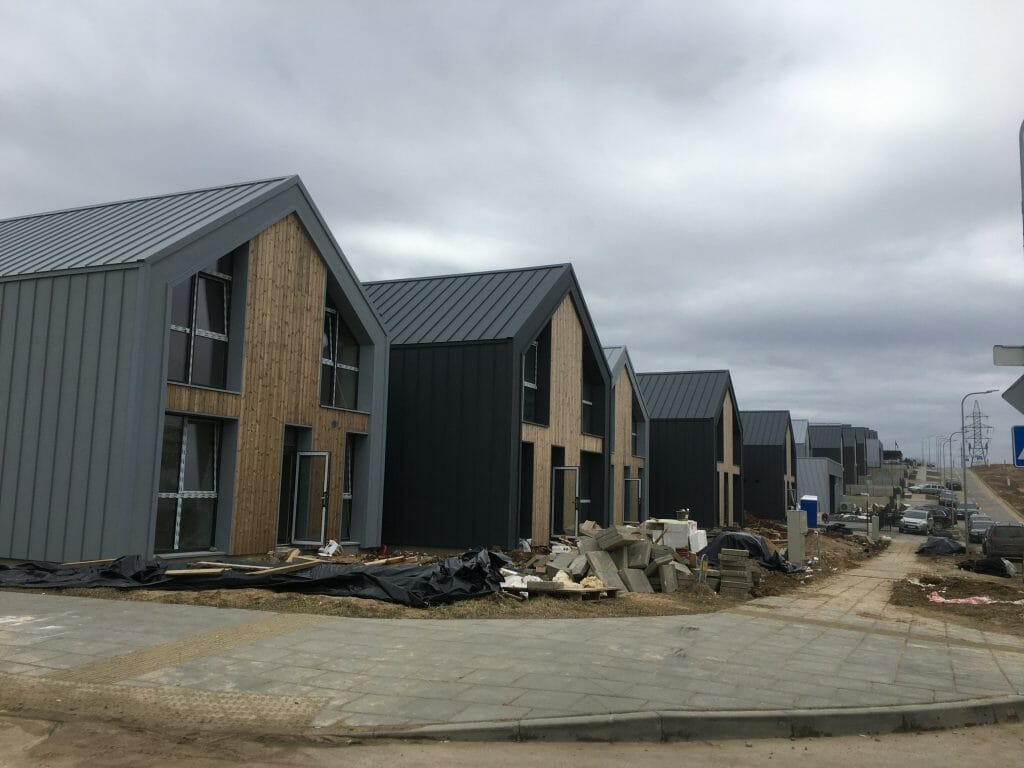 Hills Street (Šatrininkų g. 3, 5, 7, 9, 11, 13, 15, 17, 19, 21, 23) - Ridaelamu - ehituse fotod