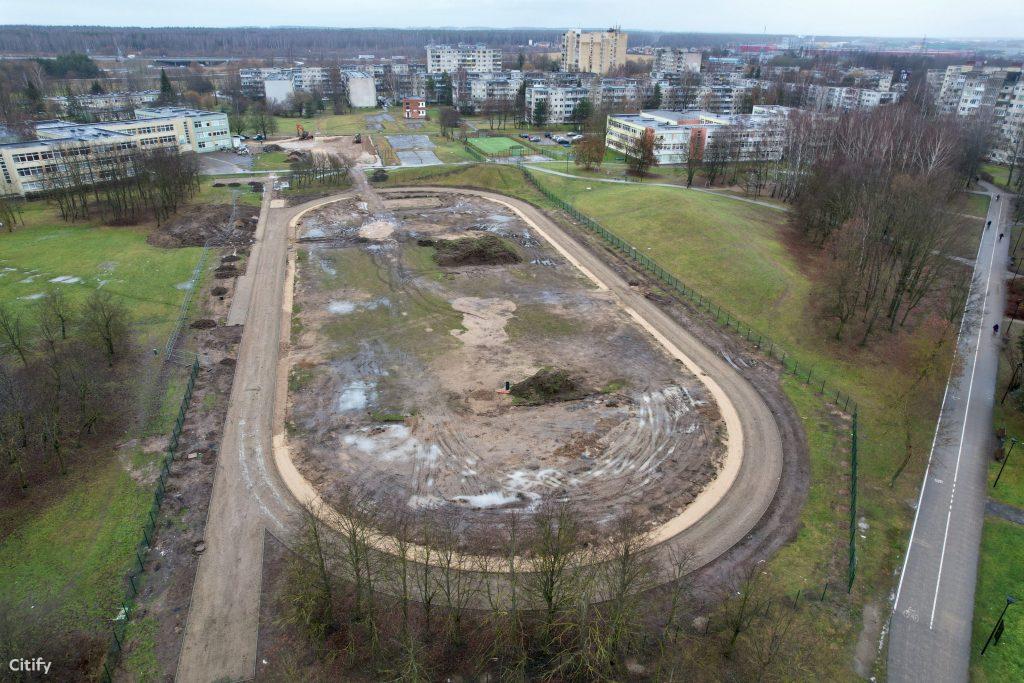 Kauno Dainavos progimnazijos stadionas (Partizanų g. 118) - Sports arena - construction photos