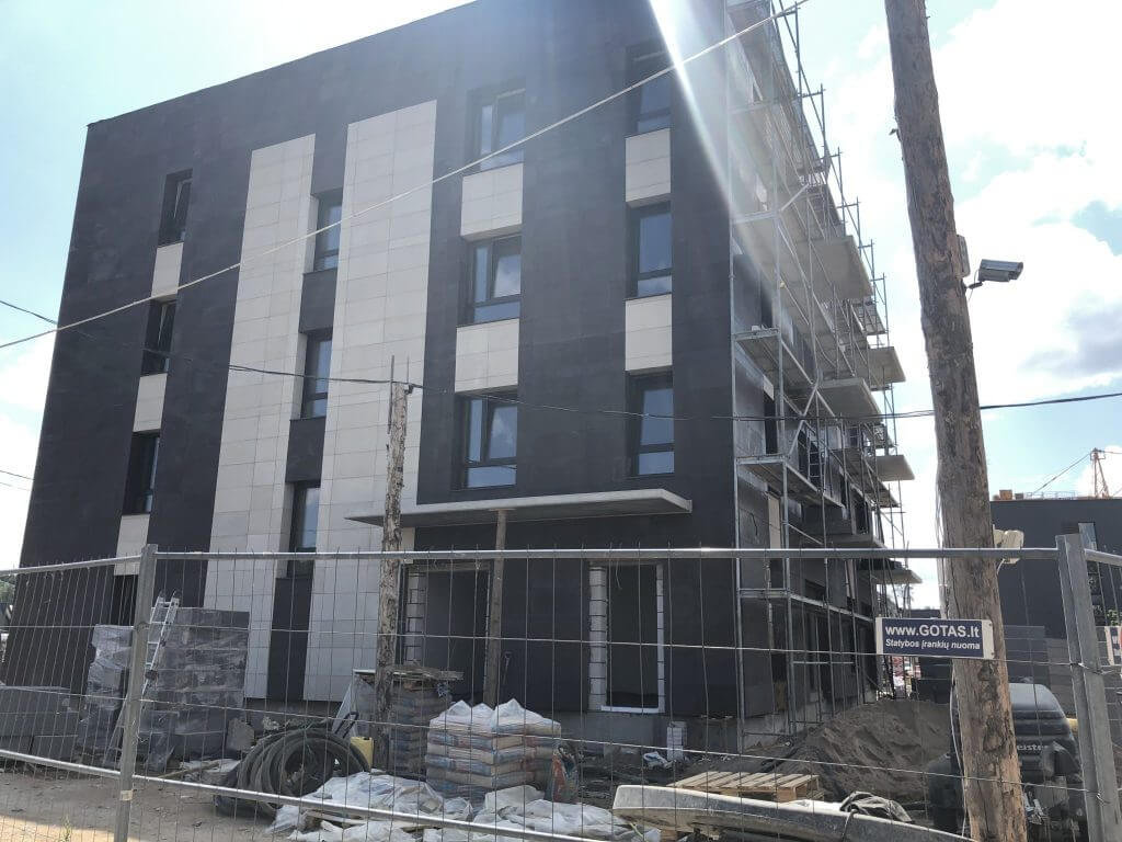 Lazdynėlių 30 (Lazdynėlių g. 30) - Daudzdzīvokļu nams - būvdarbu attēli