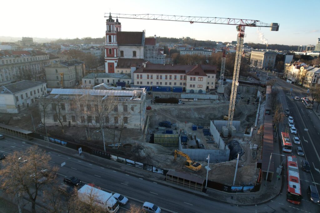 Vasario 16-osios (Vasario 16-osios g. 1) - Hotel, Office center, Primary and secondary education - construction photos