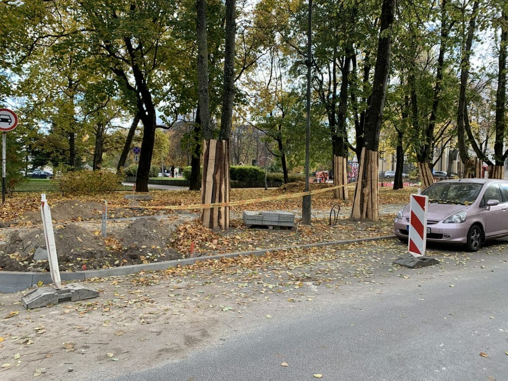 Algirdo g. dviračių takas (Algirdo g.) - Jalgrattatee, Tänav - ehituse fotod