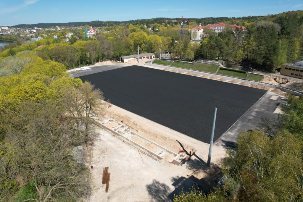 Kalnų parko stadionas (T. Kosciuškos g. 7) - Sports field or court - construction photos