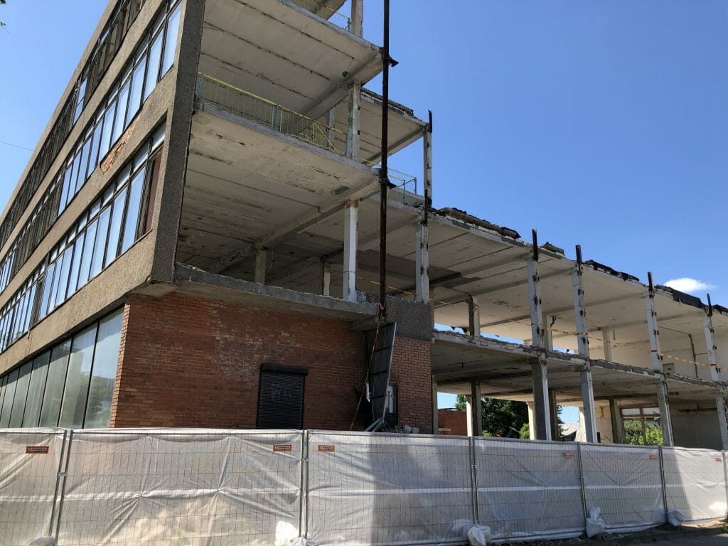 Savanorių pr. 225 (Savanorių pr. 225) - Health center - construction photos