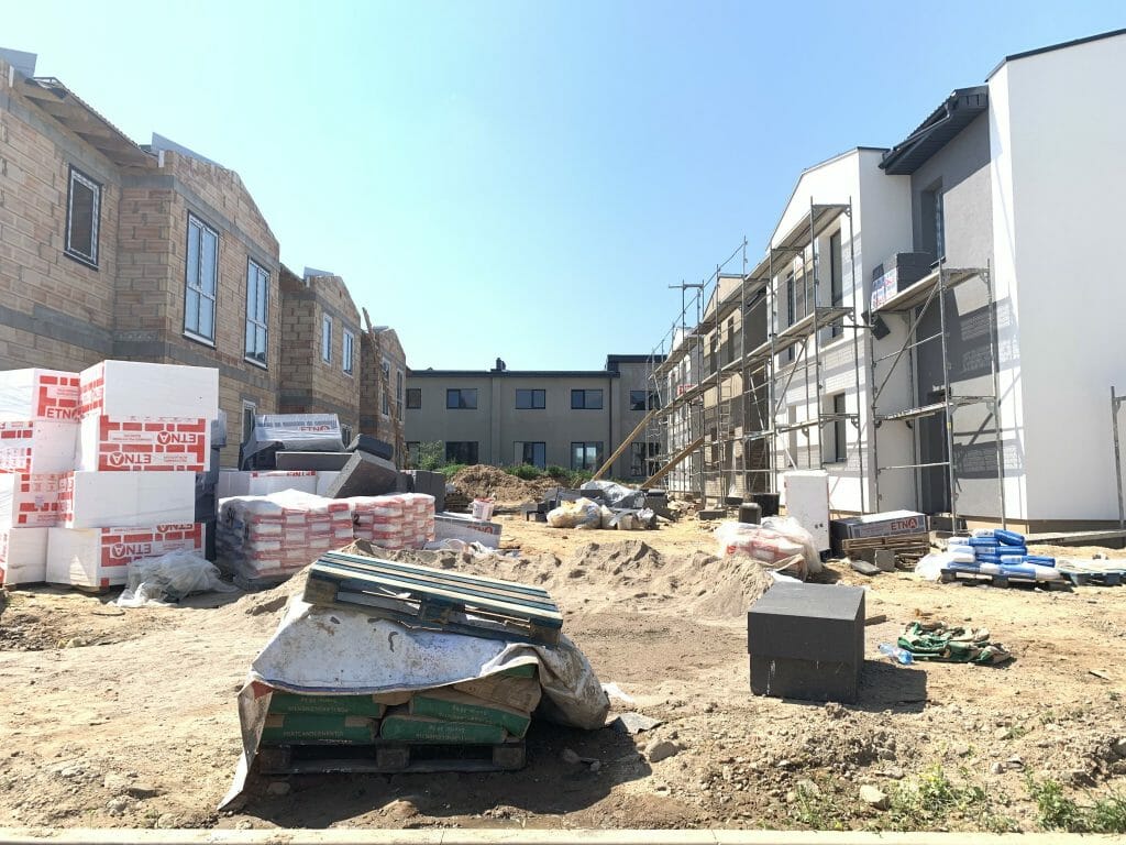 Kotedžai Kalnėnuose 2 etapas (Kroatų g.) - Row housing - construction photos