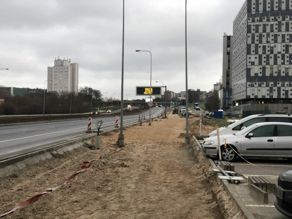 Pilaitės pr. dviračių takas iki Laisvės pr. (Pilaitės pr.) - Velosipēdu ceļš - būvdarbu attēli