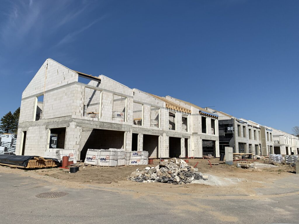 Gabijos g. namai (Gabijos g.) - Sublokuoti namai - statybų nuotraukos