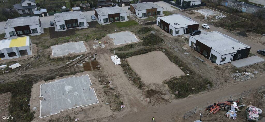 Vynuogyno namai (Varžupio g. 33A, 33B) - Row housing - construction photos