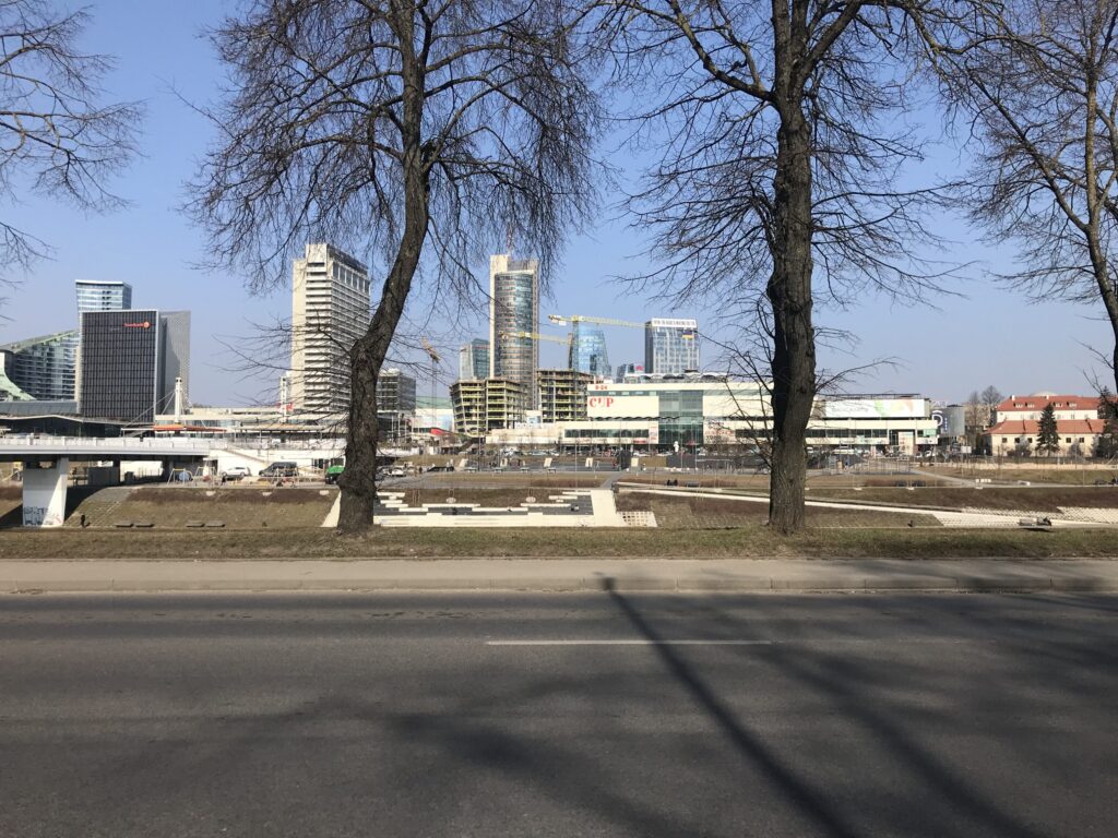 Artery (Konstitucijos pr. 18B) - Biroju centrs - būvdarbu attēli