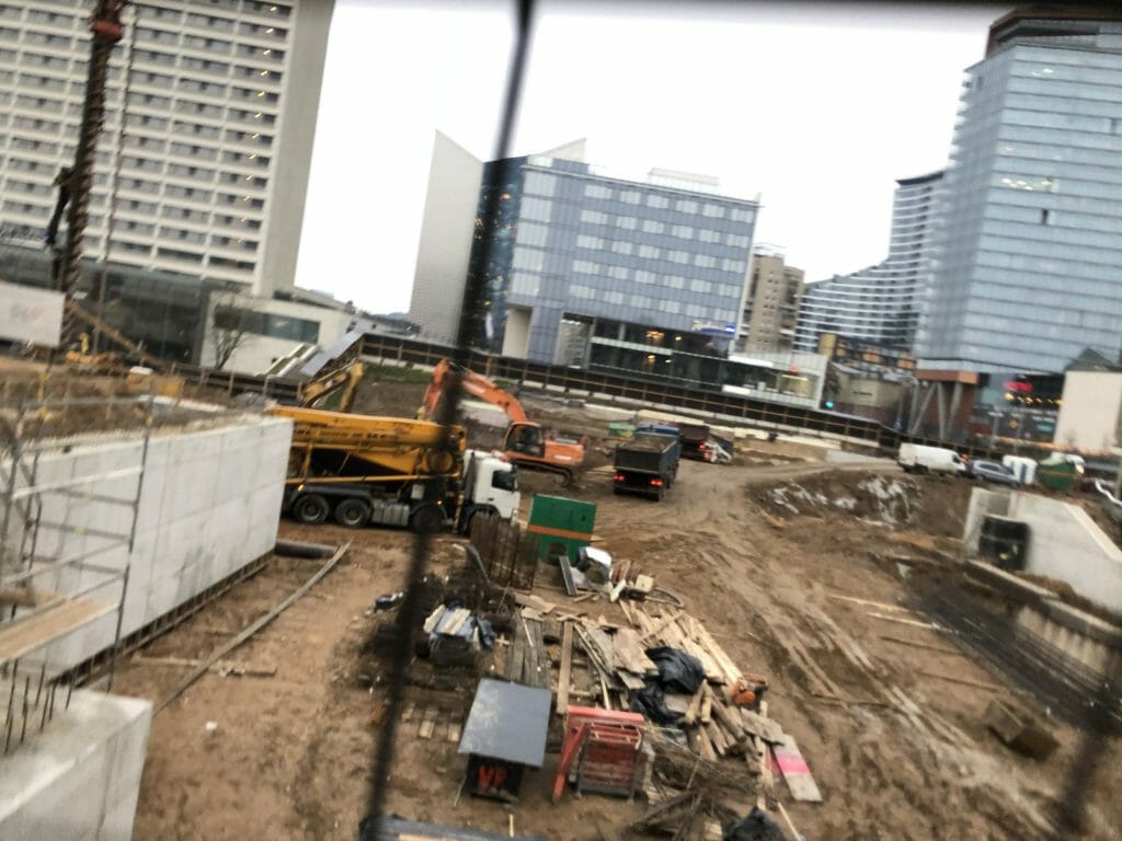 Artery (Konstitucijos pr. 18B) - Biroju centrs - būvdarbu attēli