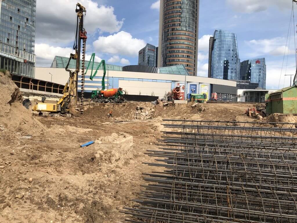 Artery (Konstitucijos pr. 18B) - Biroju centrs - būvdarbu attēli