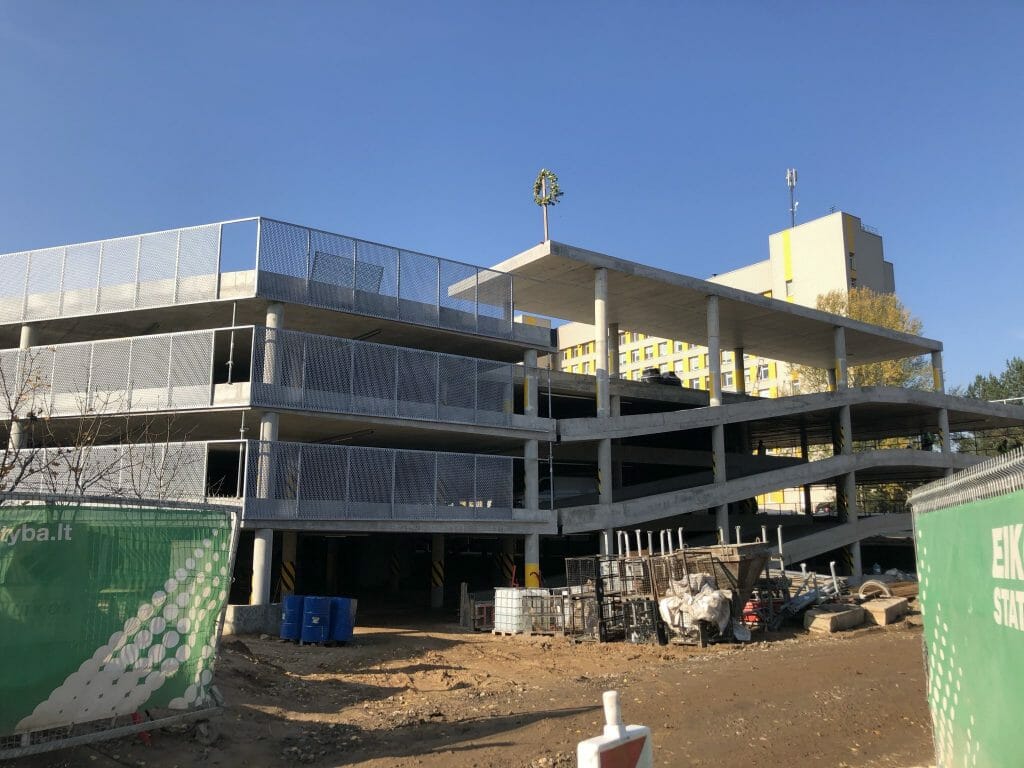 Daugiaaukštis parkingas Santariškių g. 1 (P11) (Santariškių g. 1) - Parking facility - construction photos