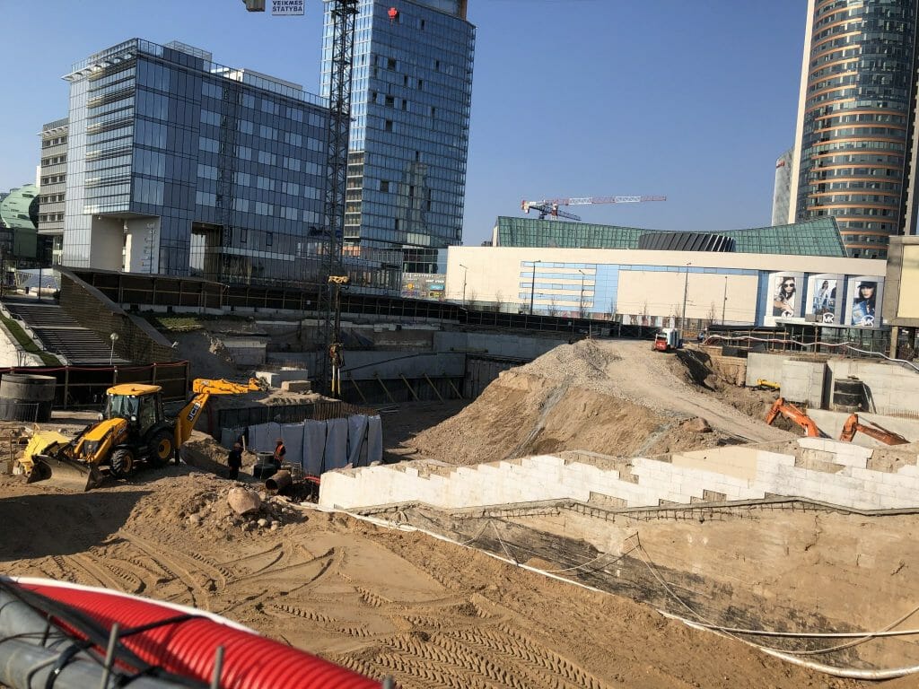 Artery (Konstitucijos pr. 18B) - Biroju centrs - būvdarbu attēli