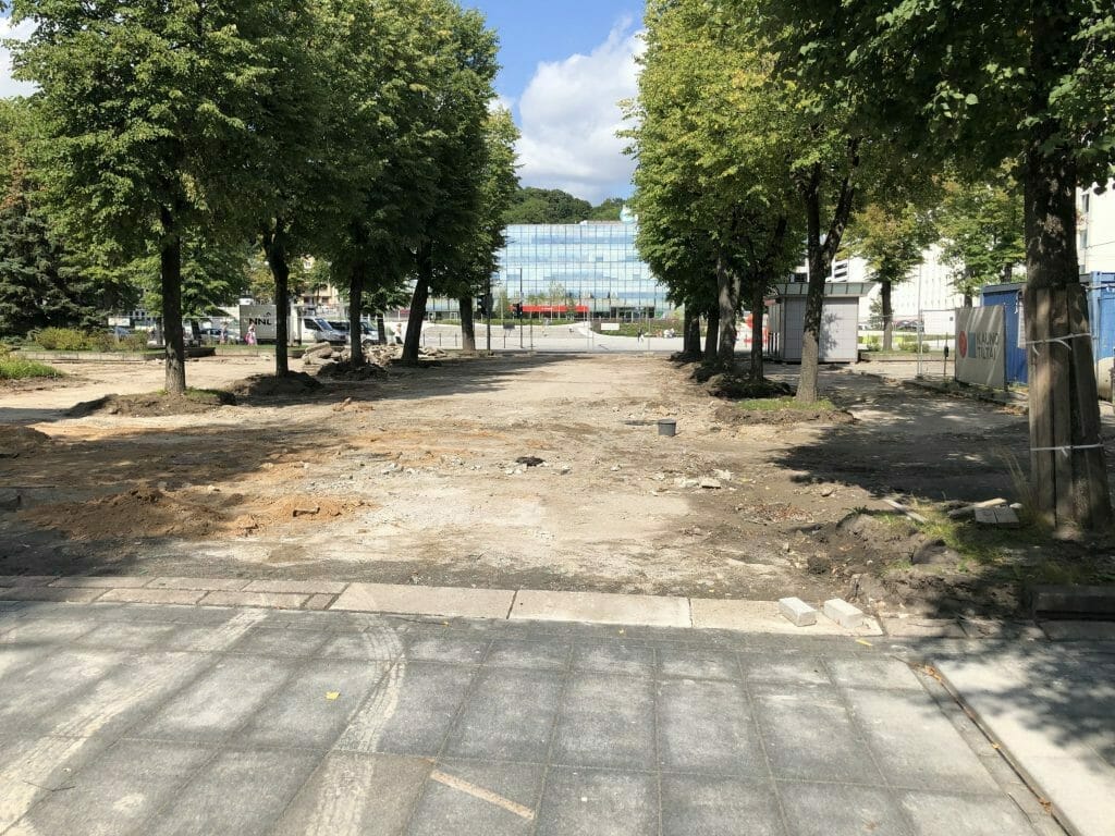 Studentų skveras (Vienybės a. 1) - Väljak - ehituse fotod