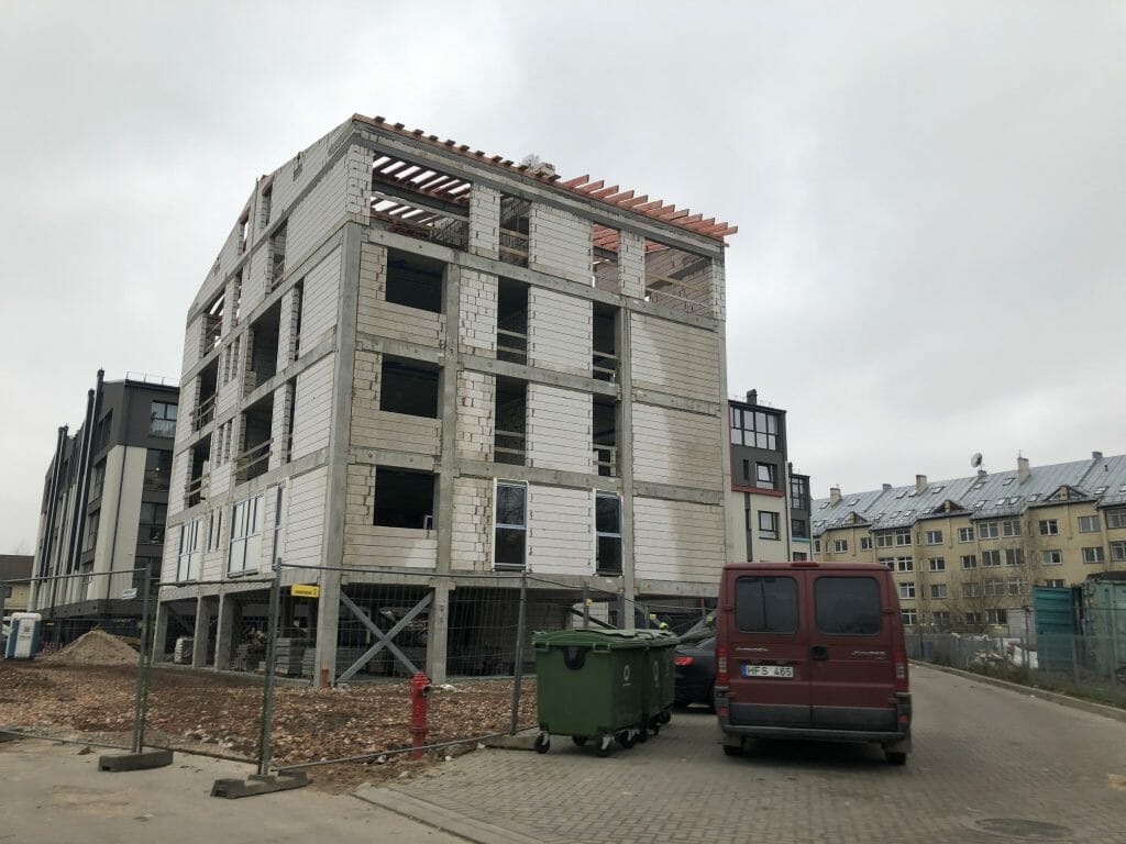 Skandea (Pasimatymo aklg. 17) - Korterelamu - ehituse fotod