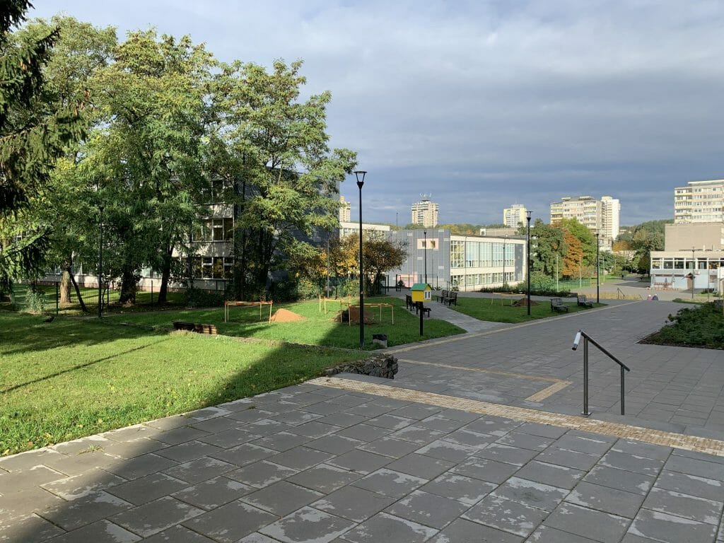 Lazdynų skveras (Erfurto g.) - Pedestrian path - construction photos