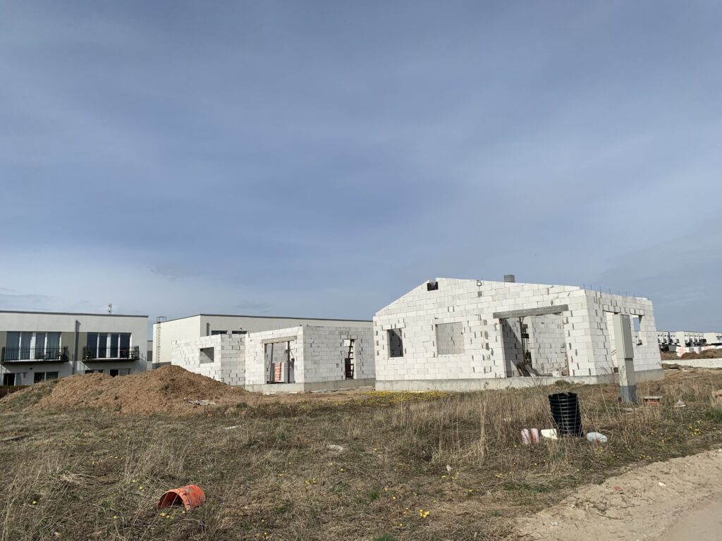 Giraitės terasos (Gervuogių g. 1, 2, 3, 5, 6, 7, 8, 9, 12 - 52 , Mėlynių g. 1, 1A, 2, 2A, 3, 3A, 4, 4A, 5, 5A - 26, 26A) - Private house community - construction photos