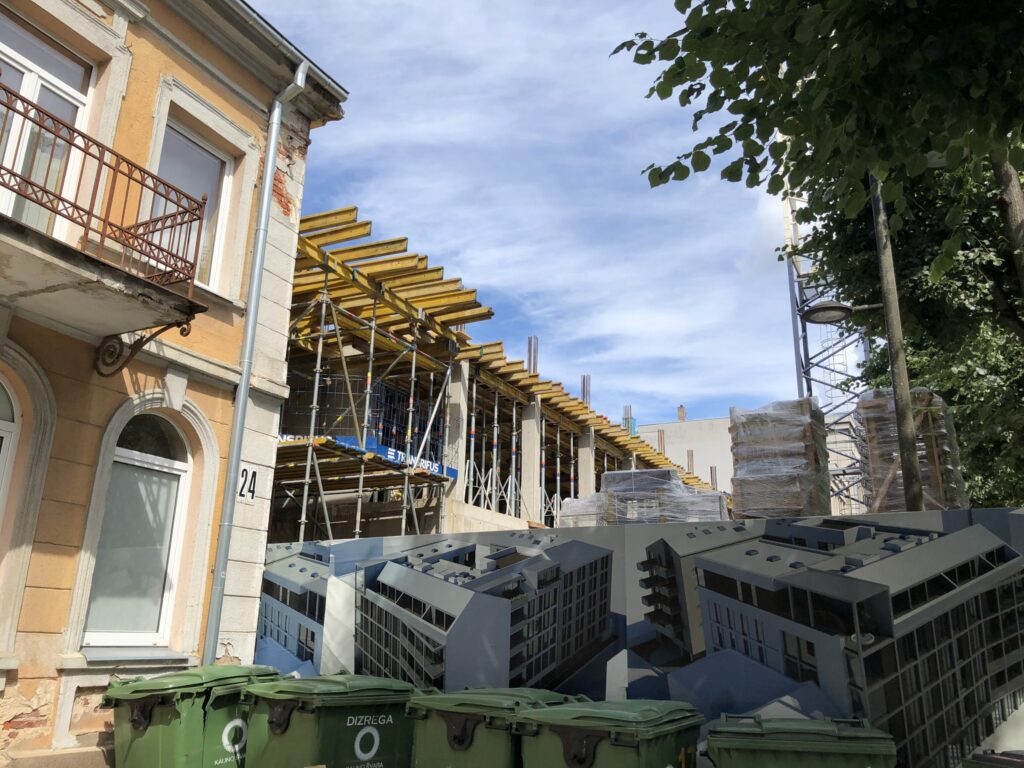 Alėja 18 (Laisvės al. 18) - Multi apartment - construction photos
