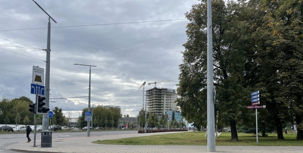 Artery (Konstitucijos pr. 18B) - Biroju centrs - būvdarbu attēli