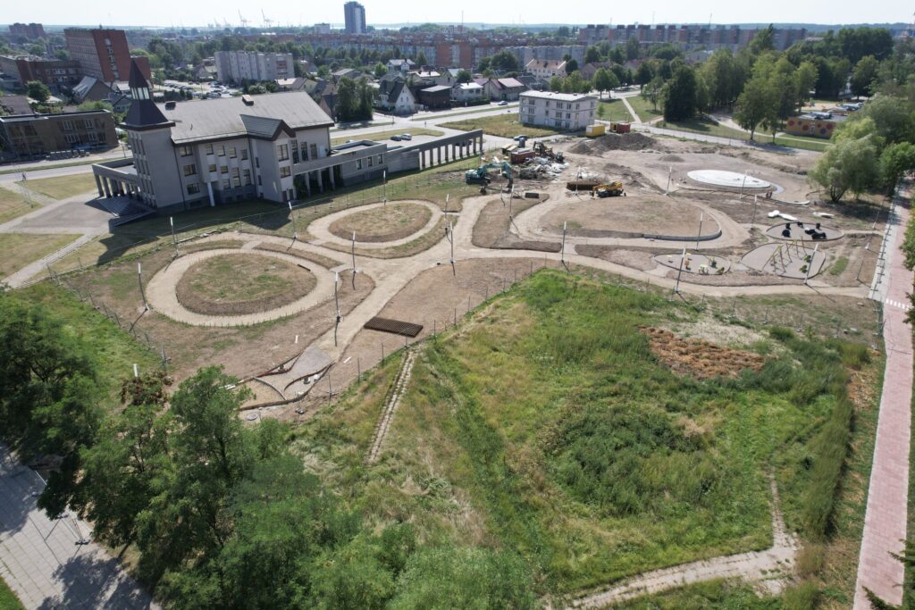 Sakurų parkas (Taikos pr. 70B) - Park - ehituse fotod