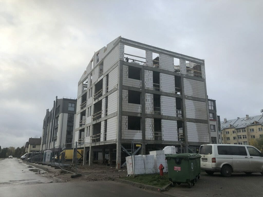 Skandea (Pasimatymo aklg. 17) - Korterelamu - ehituse fotod